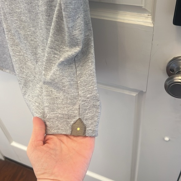 VGUC Rare Rabbit Shirt - Picture 4 of 8